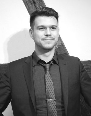 Aaron B. Czycholl Kommunikationsanalytik